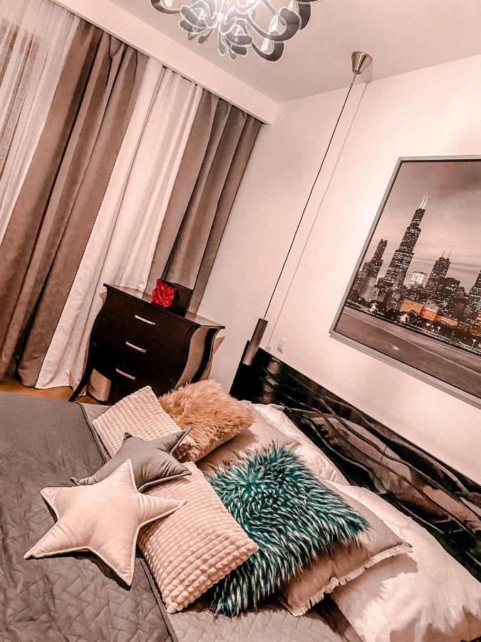 Apartament Solna 80 - Centrum Miasta Z Podziemnym Garazem Kielce Eksteriør bilde